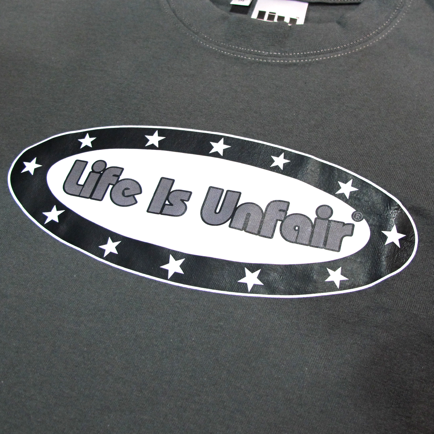 Star Oval Tee (Dark Grey)